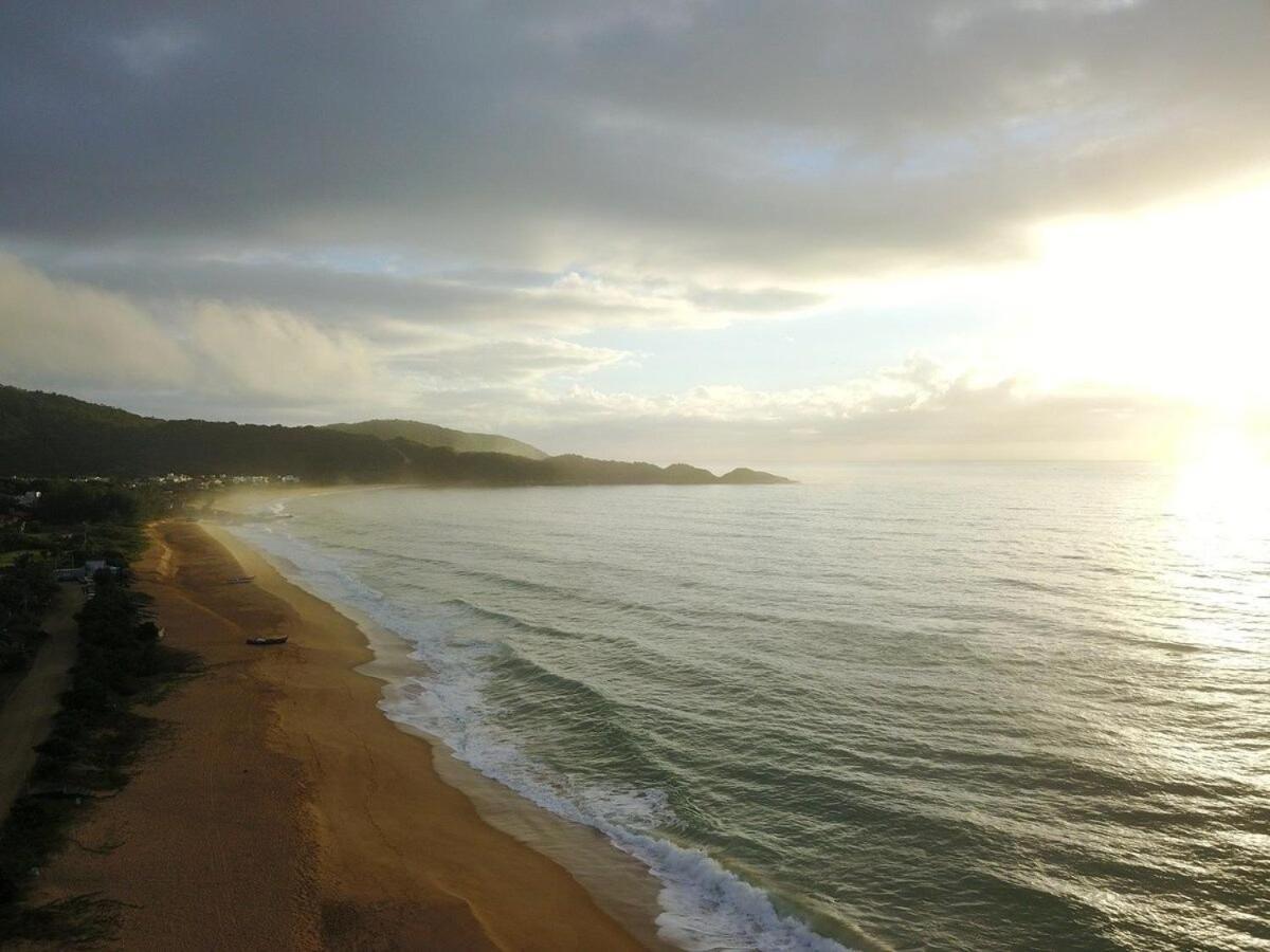 Casa Pe Na Areia Em Praia Paradisiaca Villa Balneário Camboriú Eksteriør billede